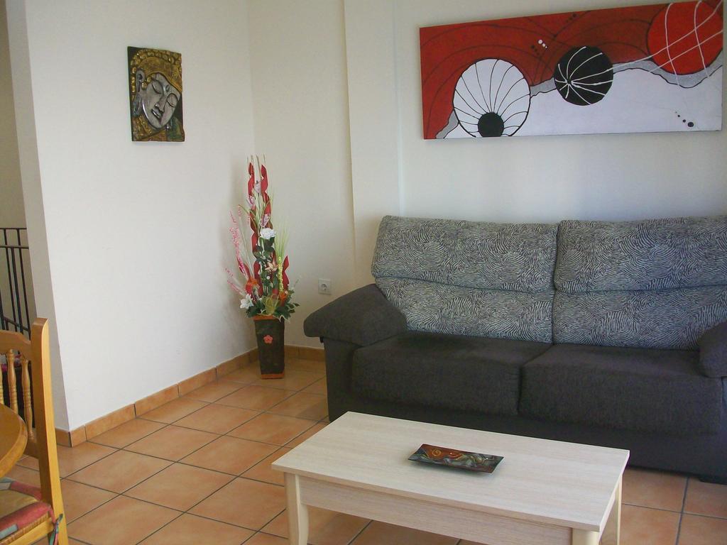 Apartamentos Par Tres - Oliva Nova Chambre photo